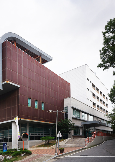 학생처 건물 빌딩